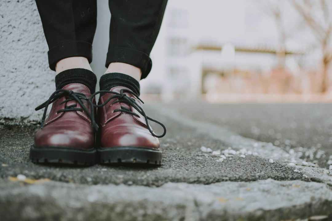 comment assouplir des chaussures en cuir